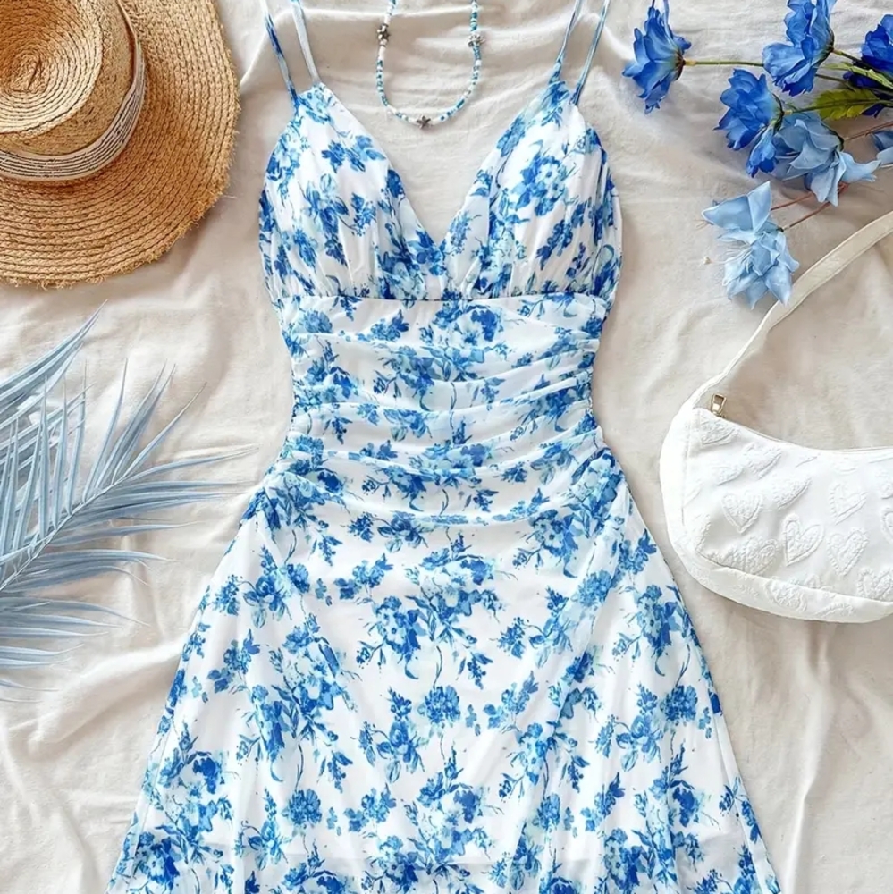 Summer & Rose Blue and White Floral Midi Dress